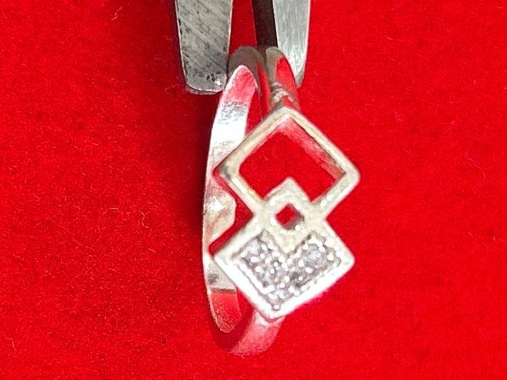 Modern Sterling Silver Interlocking Geometric Ring with Pave Crystal Accents - Image 2